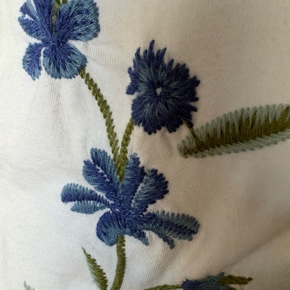 Johnny Was white embroidered top - Picture 7 of 8